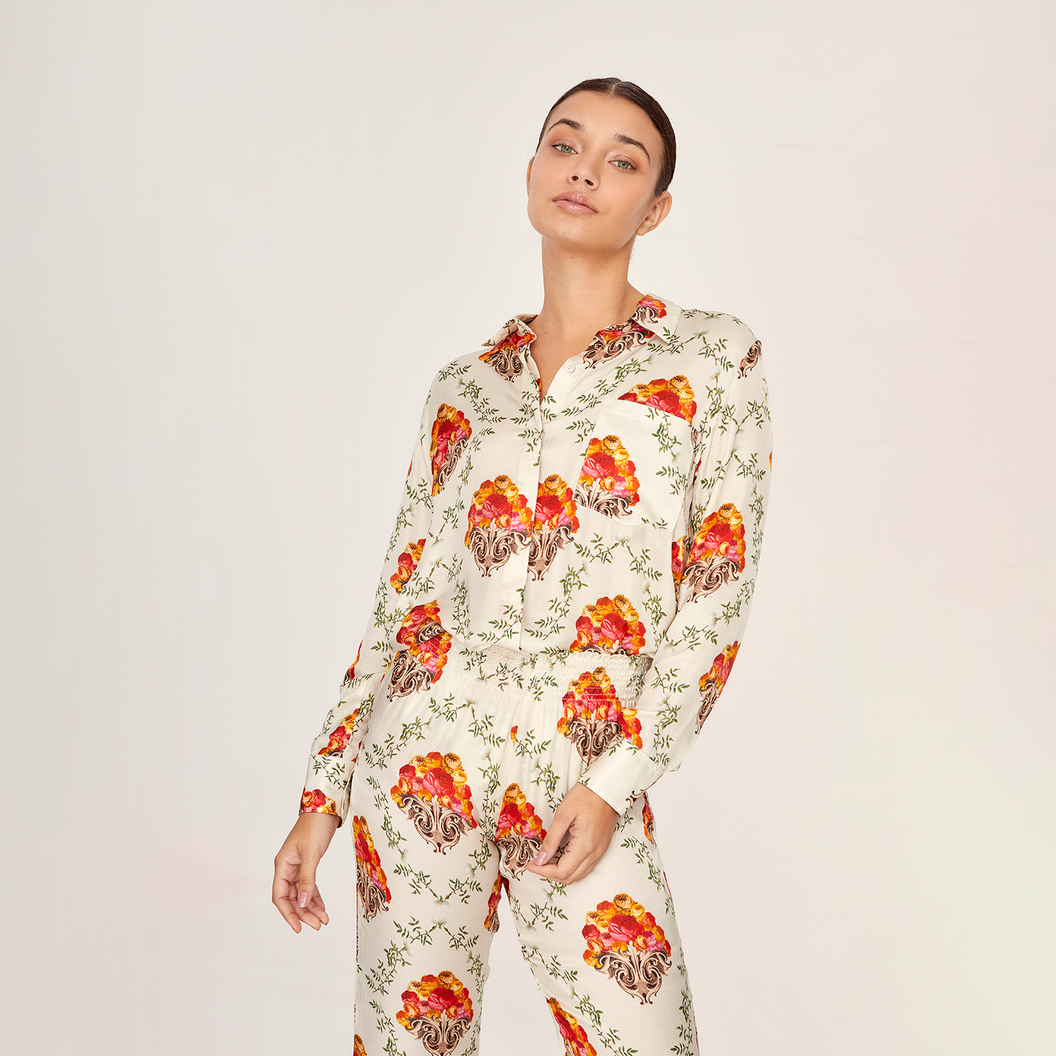 Pants Via Flora