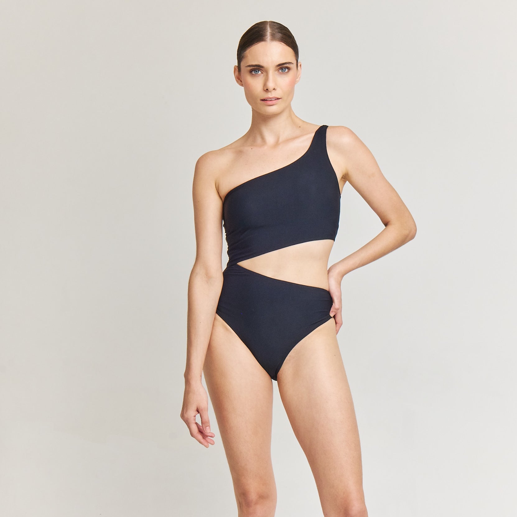 One Piece Black