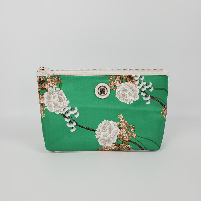 NECESER MEDIANO JADE