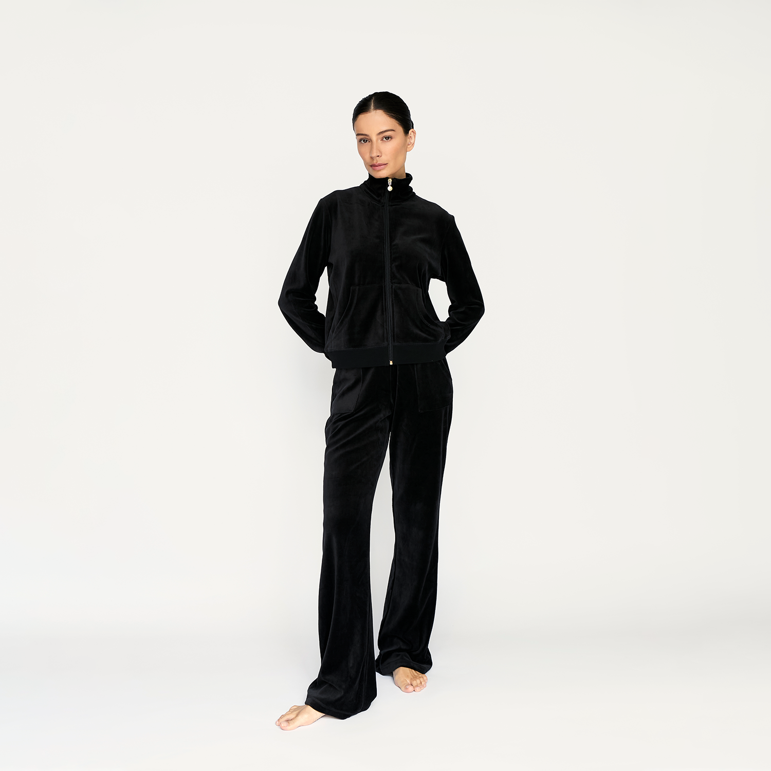 Buzo Velour Jet Black