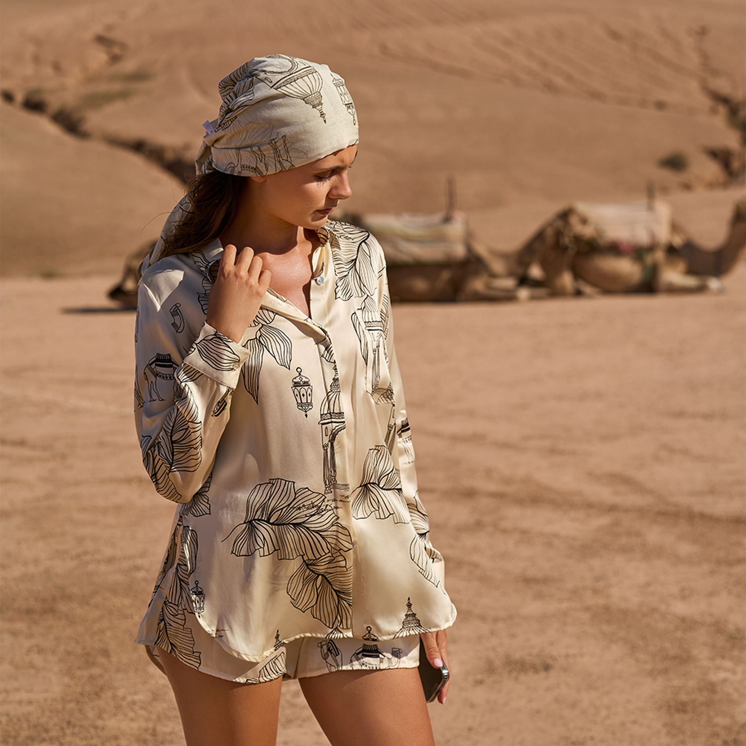 Short Camel Toile